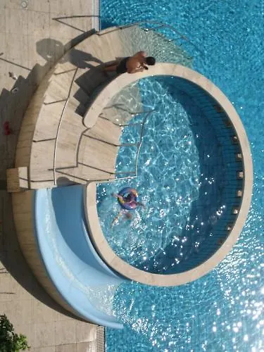 Soraya סן בנדטו דל טרנטו